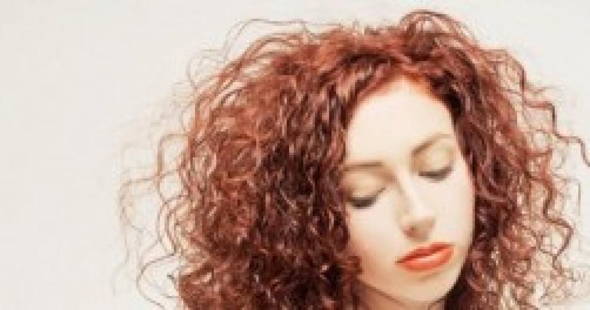 Caterina Balivo Cambia Look Nuovo Taglio Di Capelli Foto Caterina Balivo Cambia Look Nuovo Taglio Di Capelli Foto
