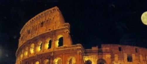 Il Colosseo, visto di notte