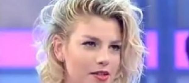 Emma Marrone e le dichiarazioni su Suor Cristina. Emma Marrone e le dichiarazioni su Suor Cristina.
