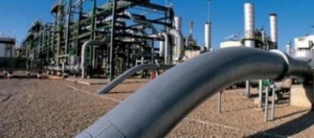 Putin minaccia tagli alle forniture di gas. Putin minaccia tagli alle forniture di gas.