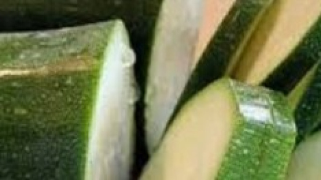 Particolare delle zucchine verdi