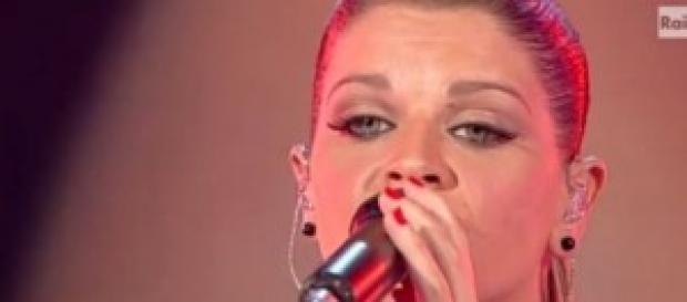 Gossip news, Alessandra Amoroso, crisi d'amore? Gossip news, Alessandra Amoroso, crisi d'amore?