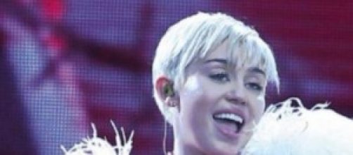 Miley Cirus nuovo video provocante