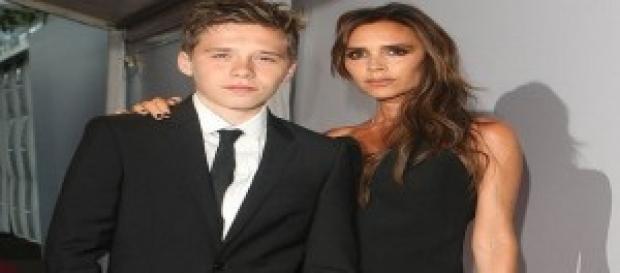 Brooklyn, l'orgoglio di Victoria e David Beckham Brooklyn, l'orgoglio di Victoria e David Beckham