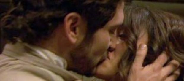 Il Segreto anticipazioni: bacio tra Tristan e Pepa Il Segreto anticipazioni: bacio tra Tristan e Pepa