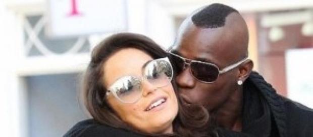 Pace fatta tra la Fico e Balotelli Pace fatta tra la Fico e Balotelli