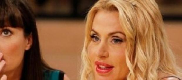 Gossip news, Valeria Marini contro 'Le Iene' Gossip news, Valeria Marini contro 'Le Iene'