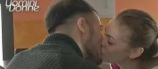 Uomini e donne oggi, news: Aldo e Alessia Uomini e donne oggi, news: Aldo e Alessia