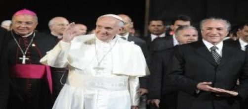 Papa Francesco incontra BartolomeoI Santo Sepolcro