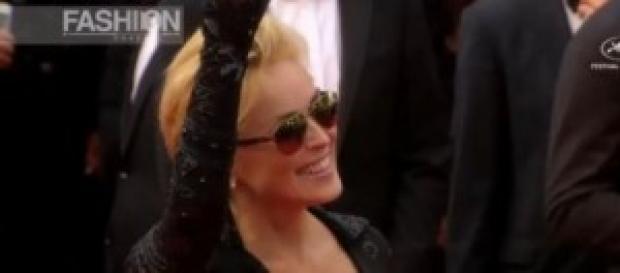 Sharon Stone scandalo: senza reggiseno e mutandine Sharon Stone scandalo: senza reggiseno e mutandine