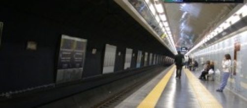 Un'immagine della metro di Napoli