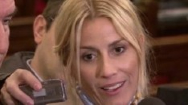 Gossip news, Belen Rodriguez, foto a luci rosse