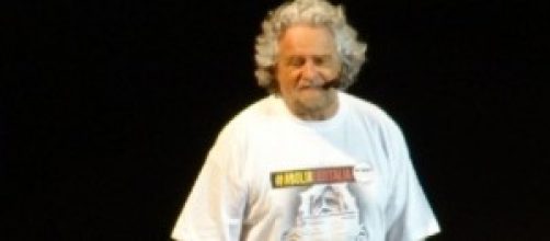Le date del tour di Beppe Grillo per le europee.