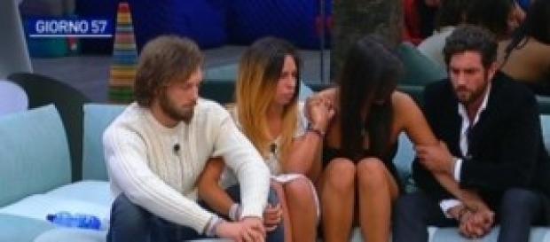 Grande Fratello, fabio comunica con Roberto e Angy Grande Fratello, fabio comunica con Roberto e Angy