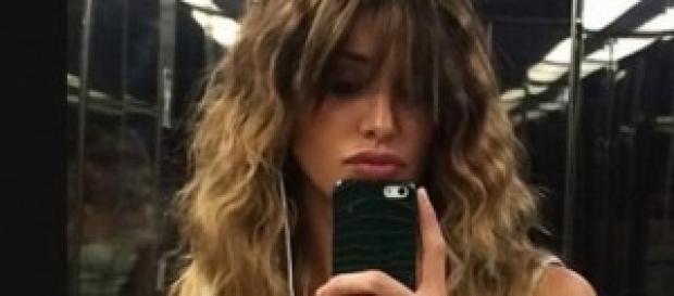 Belen Rodriguez stupisce con un nuovo look Belen Rodriguez stupisce con un nuovo look