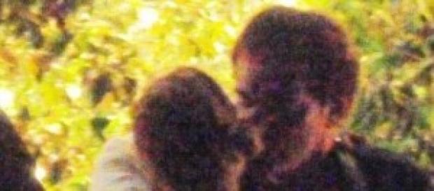 Bacio tra Quentin Tarantino e Uma Thurman Bacio tra Quentin Tarantino e Uma Thurman