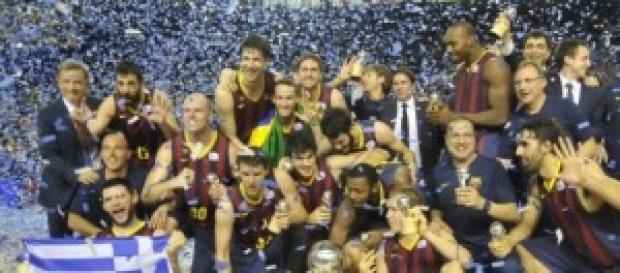 El equipo al completo en la celebración del título El equipo al completo en la celebración del título