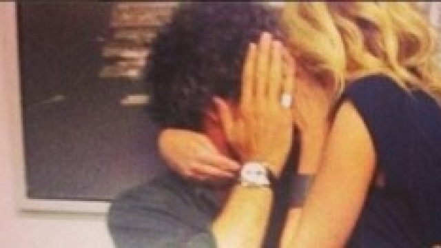 Gossip news, bacio di Alessia Marcuzzi