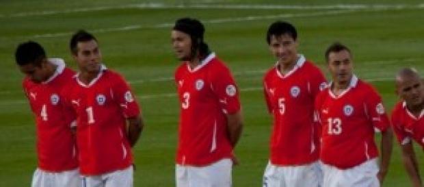 Chile tiene la equipación del color que España Chile tiene la equipación del color que España