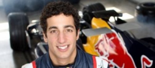Ricciardo con la sua monoposto Red Bull