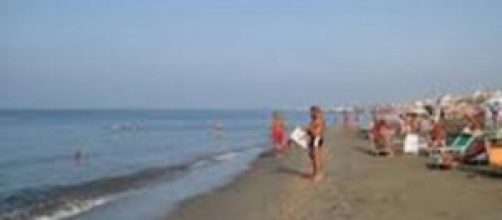 Cadavere trovato sulla spiaggia di Ostia