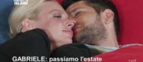 Gabriele perde Sonia per colpa della single Laura.