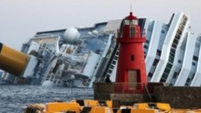 Parte dal Giglio per l'ultimo viaggio verso Genova