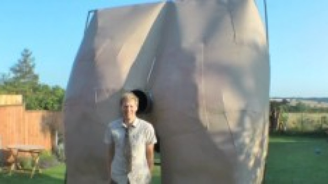 Colin Furze e la sua macchina