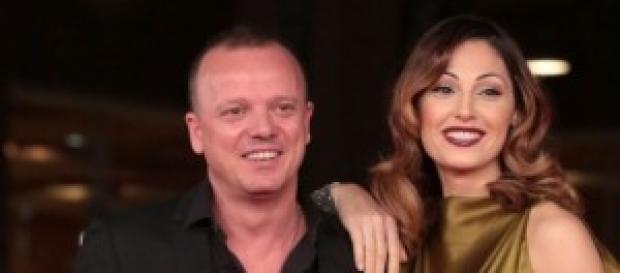 Gigi D'Alessio e Anna Tatangelo sposi nel 2015. Gigi D'Alessio e Anna Tatangelo sposi nel 2015.