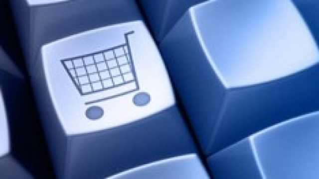 Il risparmio corre sul web