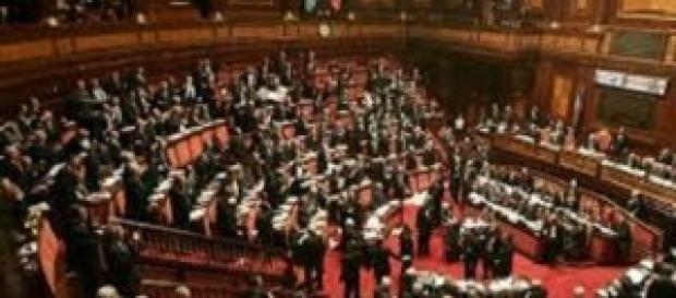 Lavori ad oltranza al Senato Lavori ad oltranza al Senato