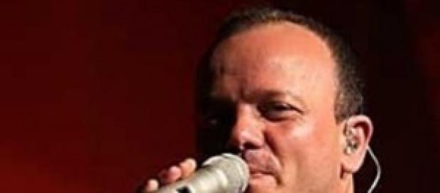 Gigi D'Alessio a Capodanno su Mediaset Gigi D'Alessio a Capodanno su Mediaset