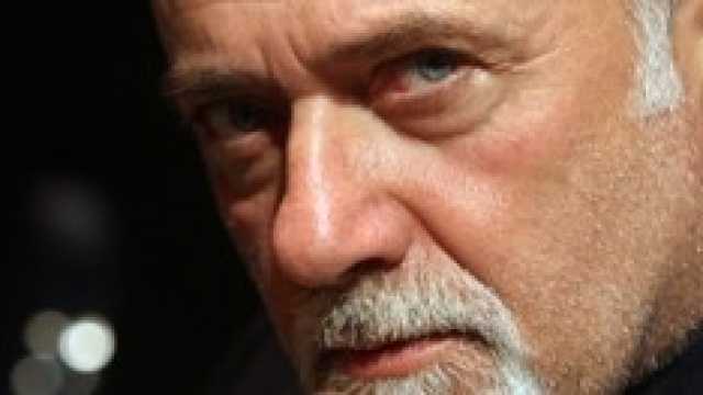 E' morto Giorgio Faletti, stroncato da un tumore.