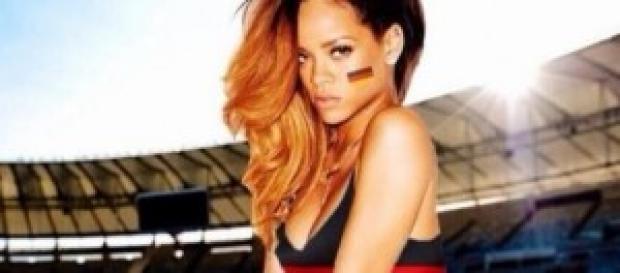 Rihanna, fan número 1 de la selección portuguesa. Rihanna, fan número 1 de la selección portuguesa.