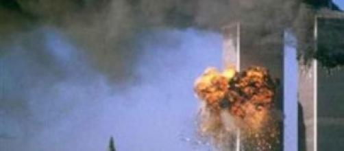 L'attentato alle Torri Gemelle a New York L'attentato alle Torri Gemelle a New York
