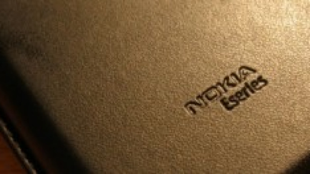 Nokia rilancia sul mercato modello 130