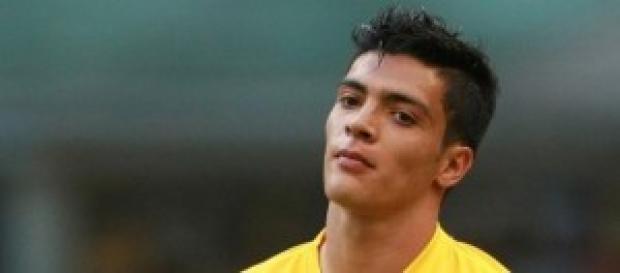 Raúl Jiménez en un partido con el América Raúl Jiménez en un partido con el América