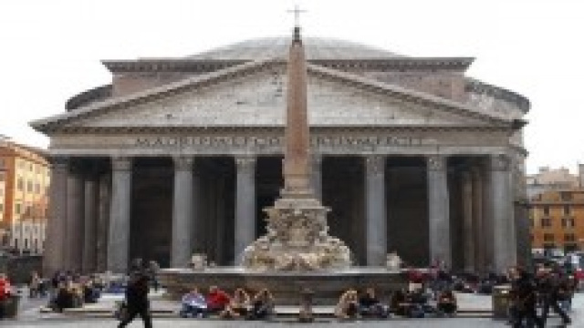 Il Pantheon, una delle attrazioni della capitale 