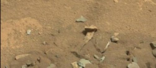 Nasa fotografa osso di femore su Marte