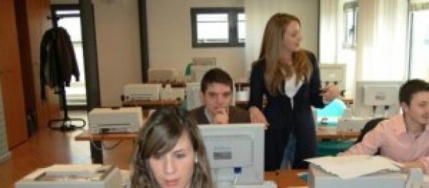 Scuola, nuove regole per le supplenze. Scuola, nuove regole per le supplenze.