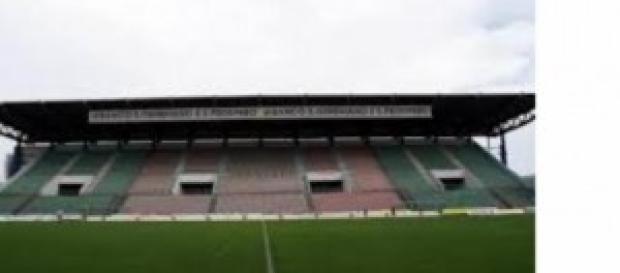 Lo Stadio Giglio di Reggio Emilia Lo Stadio Giglio di Reggio Emilia