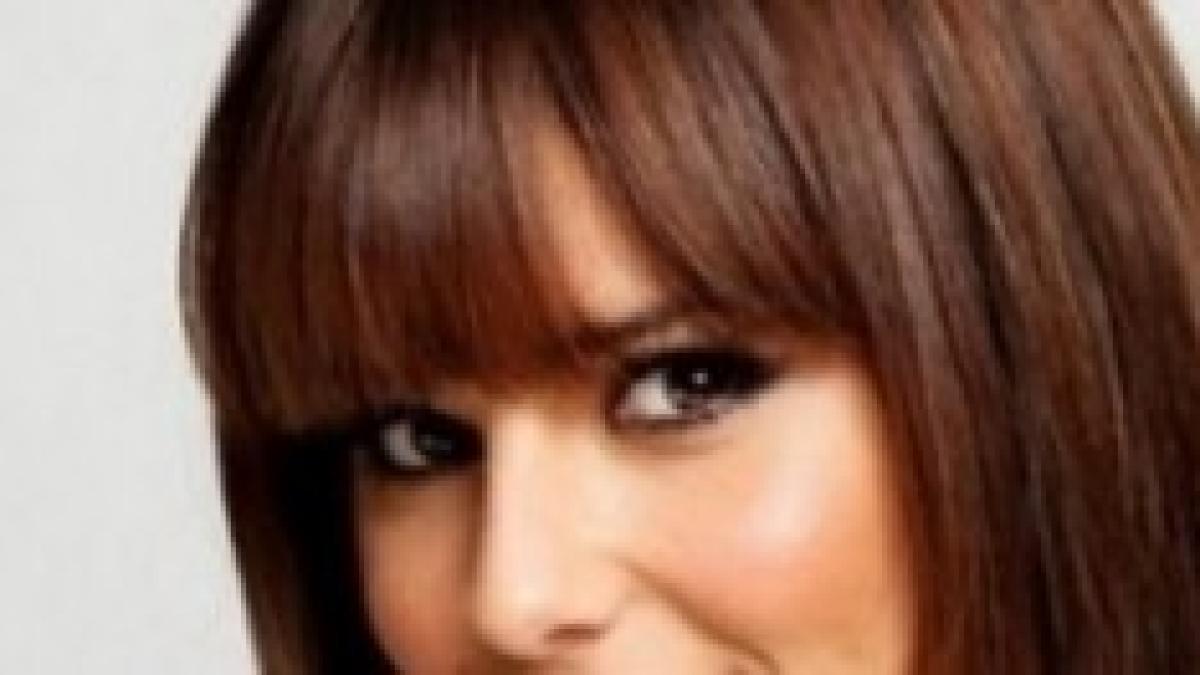 Moda Tagli Capelli Medi Mossi O Lisci Estate 2014 Qual E L Opzione Giusta Per Te