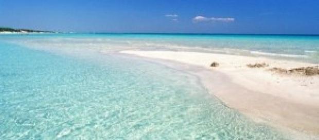 Spiaggia di una località salentina. Spiaggia di una località salentina.