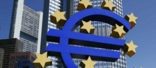BCE - Draghi invita l'UE alle riforme strutturali