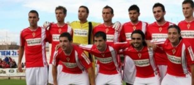 Plantilla del Real Murcia antes de un partido Plantilla del Real Murcia antes de un partido