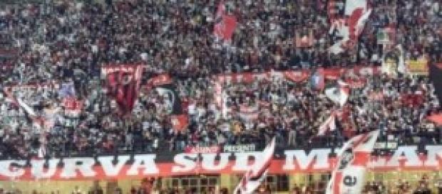 Parma-Milan, posticipo di domenica 14 delle 20:45 Parma-Milan, posticipo di domenica 14 delle 20:45