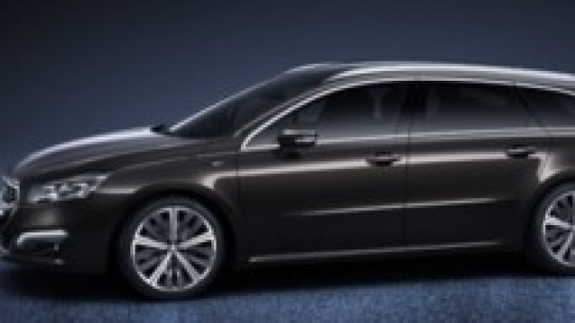 Nuova Peugeot 508 SW 2014, prezzi da 30.350 euro.