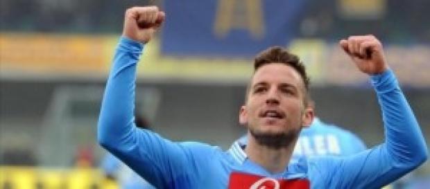 il centrocampista belga Mertens il centrocampista belga Mertens