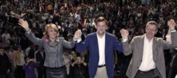Rajoy aparca Ley Gallardon con miras a 2015 Rajoy aparca Ley Gallardon con miras a 2015
