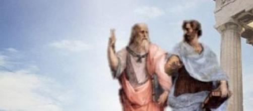Fotografía de Platón con Aristóteles.